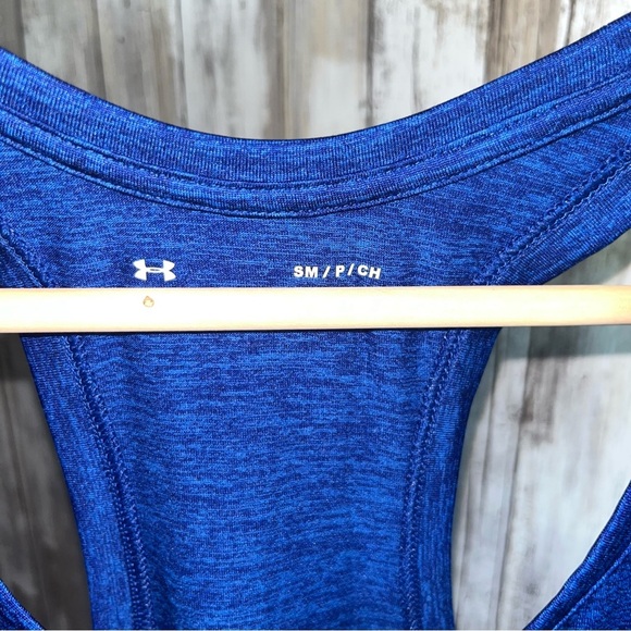 Under Armor Blue Tech Twist Tank - Picture 4 of 4